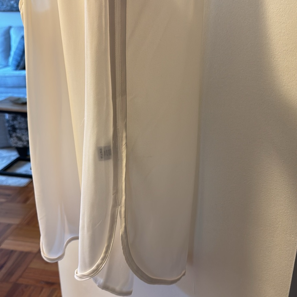 Loft Basic Shell Tank - Picture 3 of 3